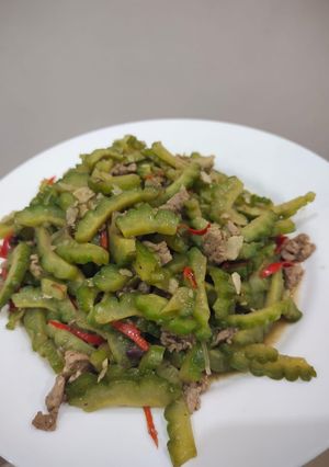 Foto resep Tumis pare daging sapi
