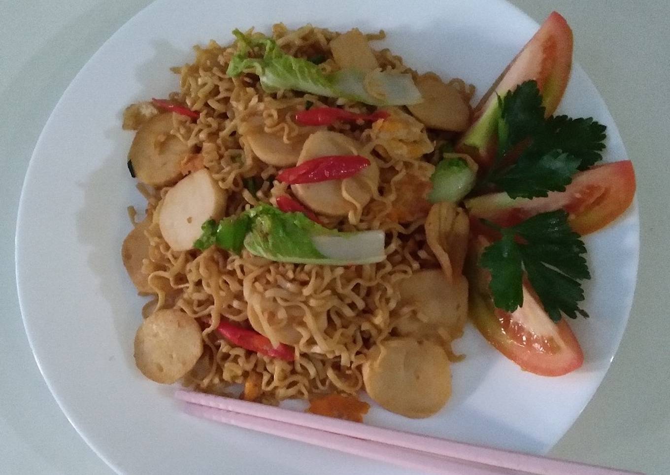 222. Mie goreng Baso Ikan