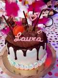 Drip cake chocolat/fruits rouge