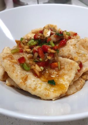 蒜香. 浇汁鸡胸肉片 的食譜成品照片
