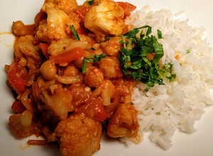 A picture of Vegetarian Indian Curry with Garam Masala, Cauliflower and Chick Peas.