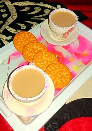 দুধ চা (Dudh Cha recipe in Bengali) রেসিপির প্রধান ছবি