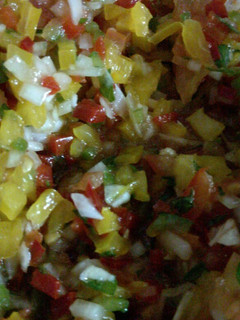 Una foto de Salsa criolla para el asado!! Una delicia!