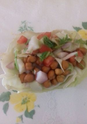 A picture of Healthy chana Salad.