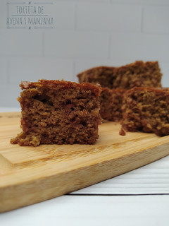 Una foto de Tortita de avena y manzana 🍎🍏