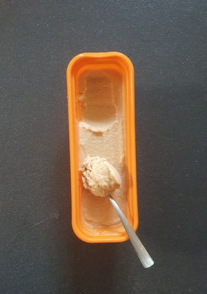 A picture of Apple Ice-Cream.