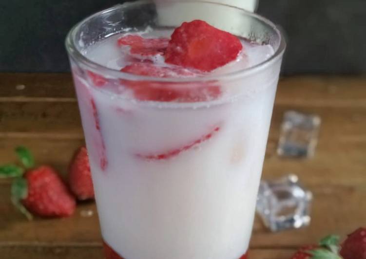 Korean Fresh Strawberry Milk