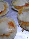 Mini pizzitas de pan pita