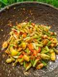 Sambel Bawang Kunci
