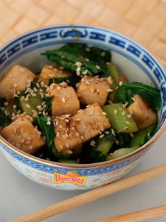 Una foto de Pack Choi con Tofu