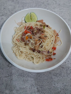 Foto resep Spaghetti dg cumi asin sambal matah