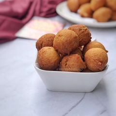 A picture of Nigerian Buns.