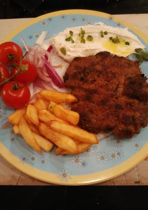Φωτογραφία της συνταγής Τα Αφράτα Μπιφτέκια τής Μαμάς με πολλά αρωματικά!!!
