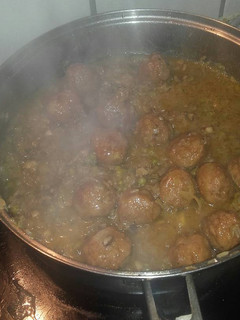 Una foto de Albóndigas con arroz y de más