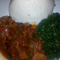 A picture of Beef stew,veges and ugali.