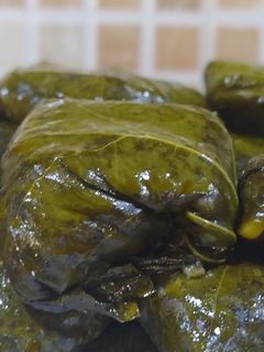 عکسی از دستور دلمه برگ مو