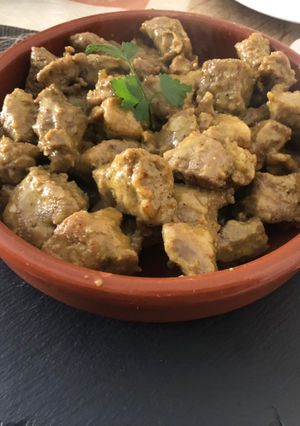 Foto principal de Pinchitos de ternera con ensalada mixta