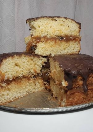 Una foto de Torta de chocolate / bizcochuelo