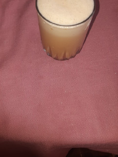 Una foto de Batido de malta y huevo😋🤤
