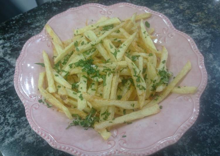 How to Prepare Quick Papas fritas a la provenzal