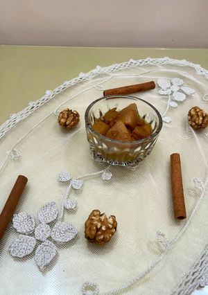 عکسی از دستور دسر گلابی کاراملی