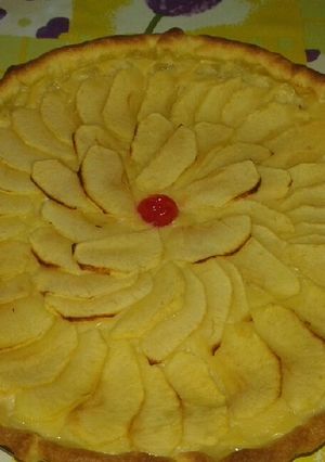 Una foto de Tarta de manzana con crema pastelera