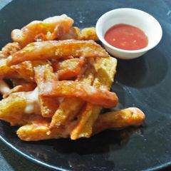 A picture of French fries.