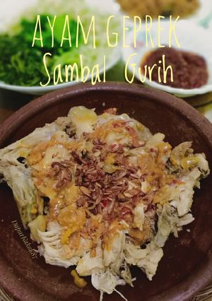 Foto resep Ayam geprek sambel gurih