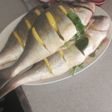 Dorada al horno con limón y cilantro