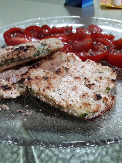 Una foto de Milanesas de zucchini fácil económicas y muy saludables