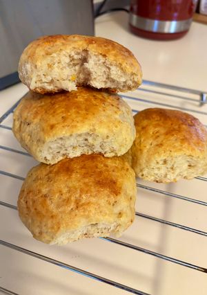 Φωτογραφία της συνταγής 👩‍🍳 Αφράτα ψωμάκια 🥯 μπανάνας 🍌 με μπέικιν