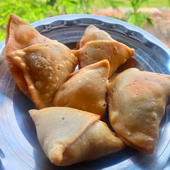 A picture of Samosa.