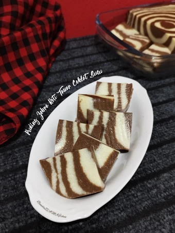 Langkah Gampang Menyiapkan Resep Puding Zebra Roti Tawar Coklat Susu yang Sempurna Anti Ribet, Mantap Sekali