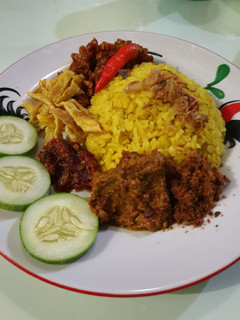 Foto resep Nasi Kuning rice cooker ala Tin