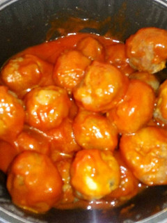 Una foto de Albóndigas caseras con tomate