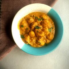 A picture of Dum Aloo.