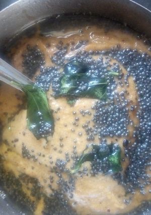 ટામેટાં ની ચટણી (Tomato Chutney Recipe In Gujarati) રેસીપી મુખ્ય ફોટો