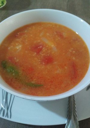 عکسی از دستور یارما شله سیه یا همون آش بلغور ،😉🥘🥘🥘🥘