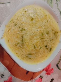 صورة لوصفة شوربة ماجي المنزلية