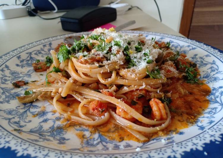 Recipe of Perfect Prawns pasta