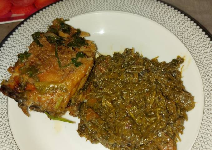 Step-by-Step Guide to Make Award-winning Hari Sabzi wala Saag with Machli ❤