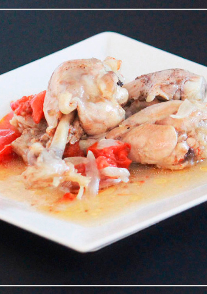 Una foto de Pollo rustido a la cazuela