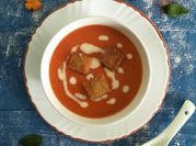 A picture of bread croutons for tomato soup