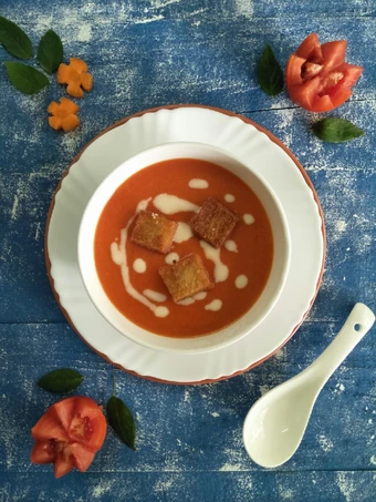 Easy Way Prepare Recipe Cream Of Tomato Soup (Restaurant Style) that is Delicious, So Delicious}