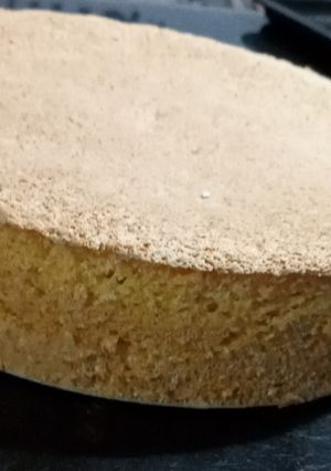 Una foto de Bizcochuelo para el mate o tortas de cumple muy rica y fácil