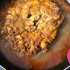 Telur dadar Padang Saus Rendang রেসিপির প্রধান ছবি