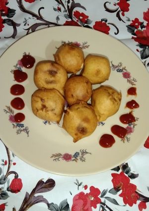 बटाटा वड़ा (batata vada recipe in Hindi) रेसिपी मुख्य फोटो