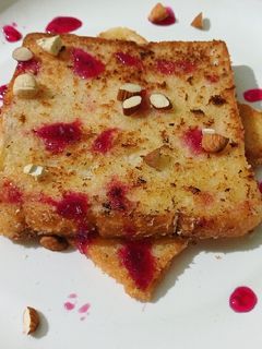 कोकोनट फ्रेंच टोस्ट (coconut french toast recipe in Hindi) रेसिपी मुख्य फोटो