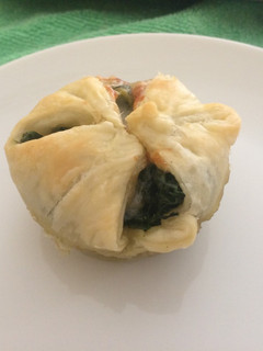 Una foto de Vasitos de espinaca y parmesano