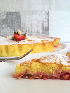 Foto di Torta panna e fragole